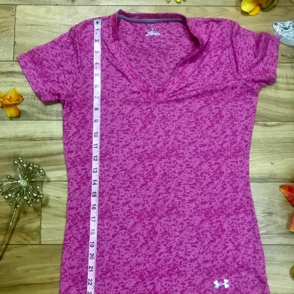 Under Armour Tee Shirt - Picture 5 of 7